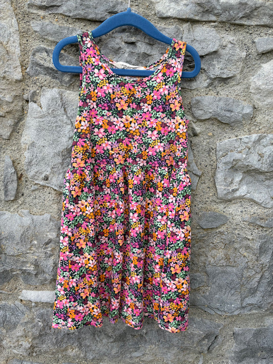 Colourful flowers dress 5-6y (110-116cm)