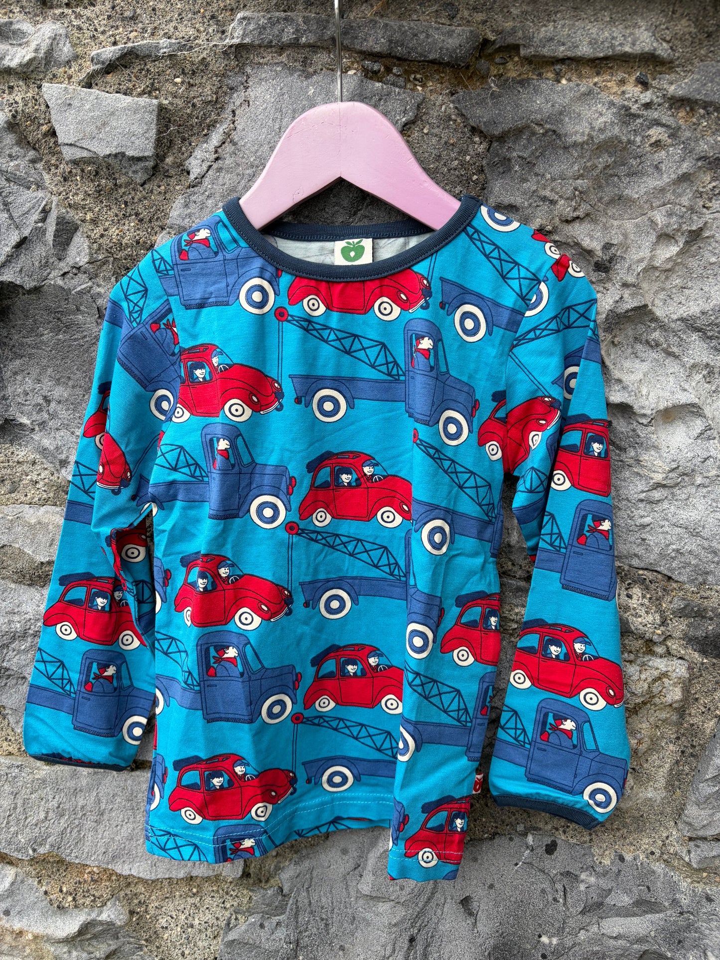 Blue&red vehicles top 3-4y (98-104cm)