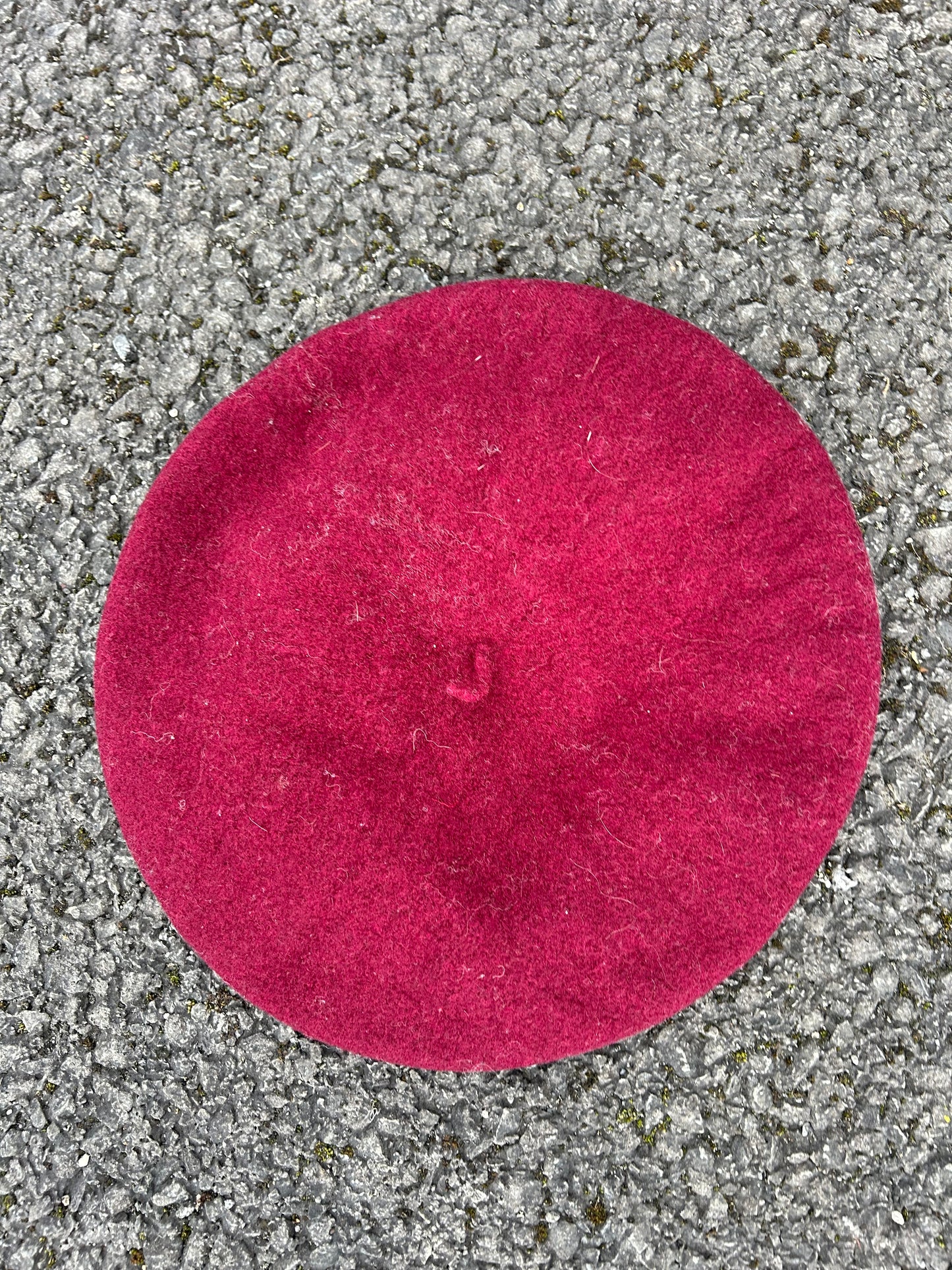 Maroon béret hat