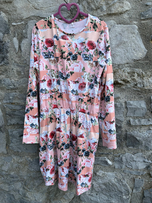 Floral peach dress  11y (146cm)