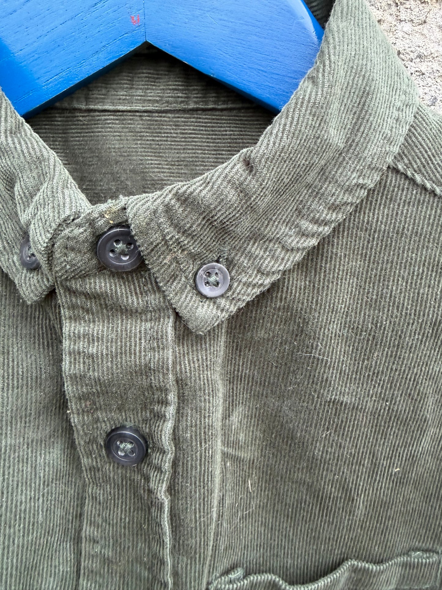 Khaki cord shirt  4-5y (104-110cm)