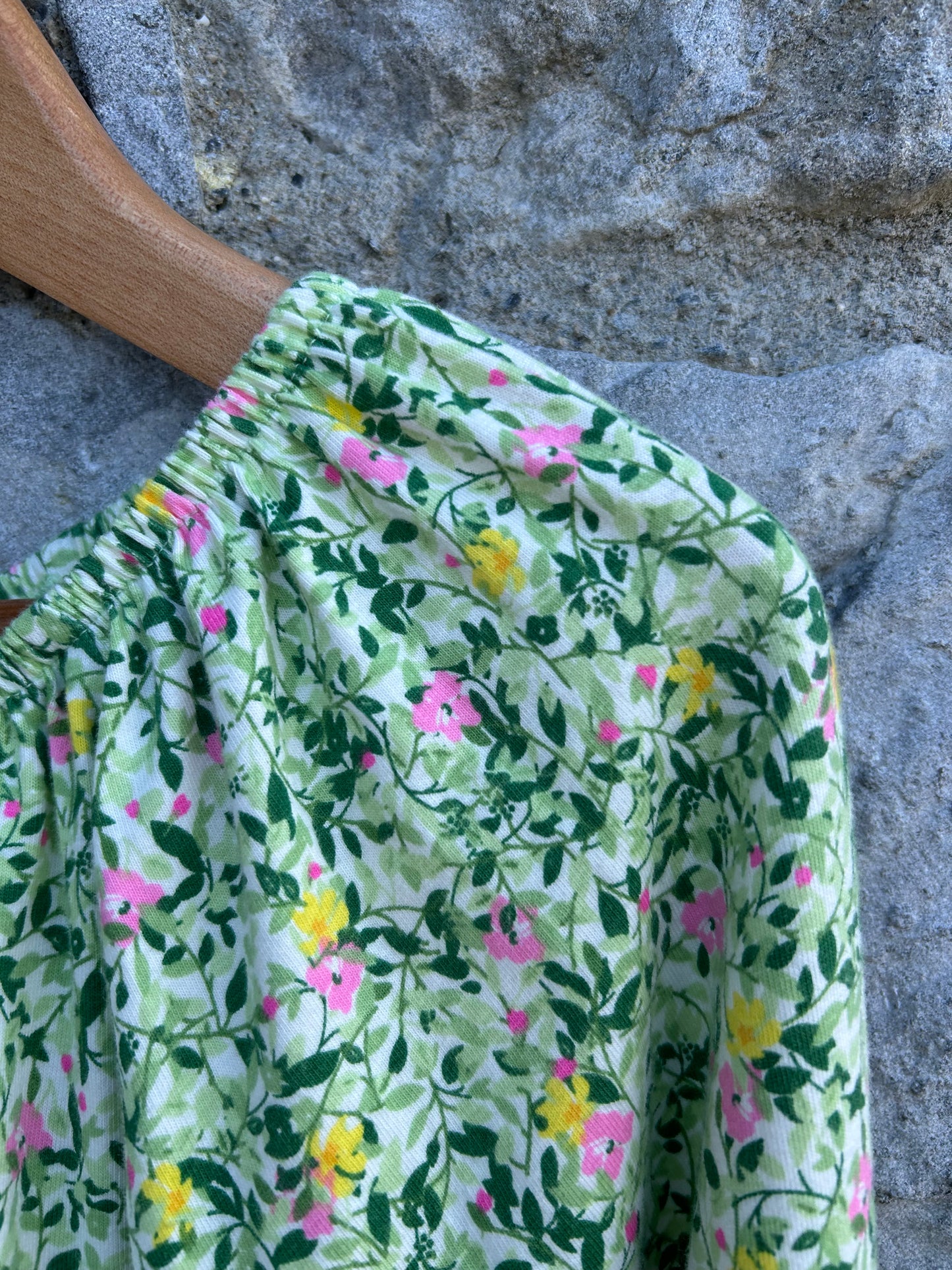 Green floral dress 7-8y (122-128cm)
