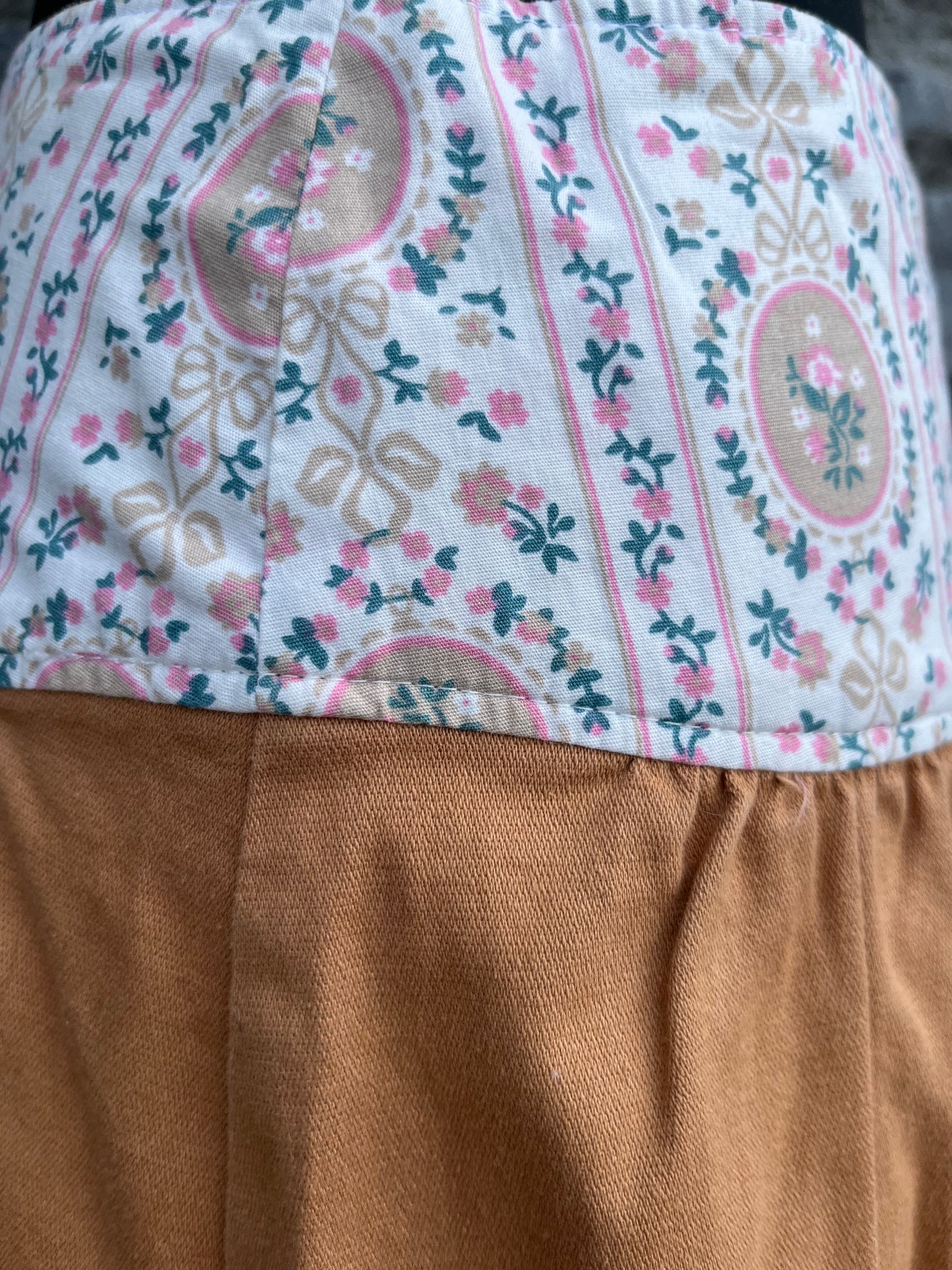 Brown floral skirt uk 8