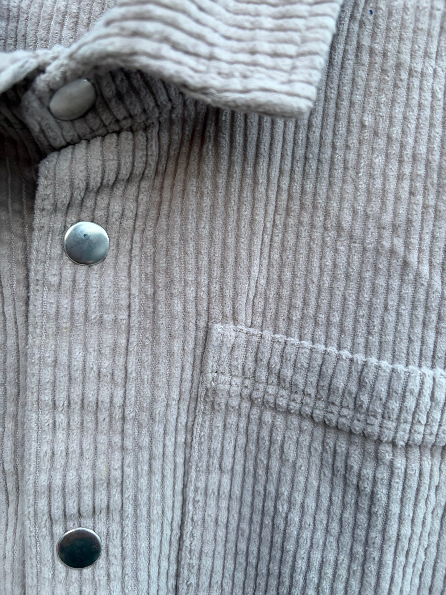Beige cord shirt 9-10y (134-140cm)