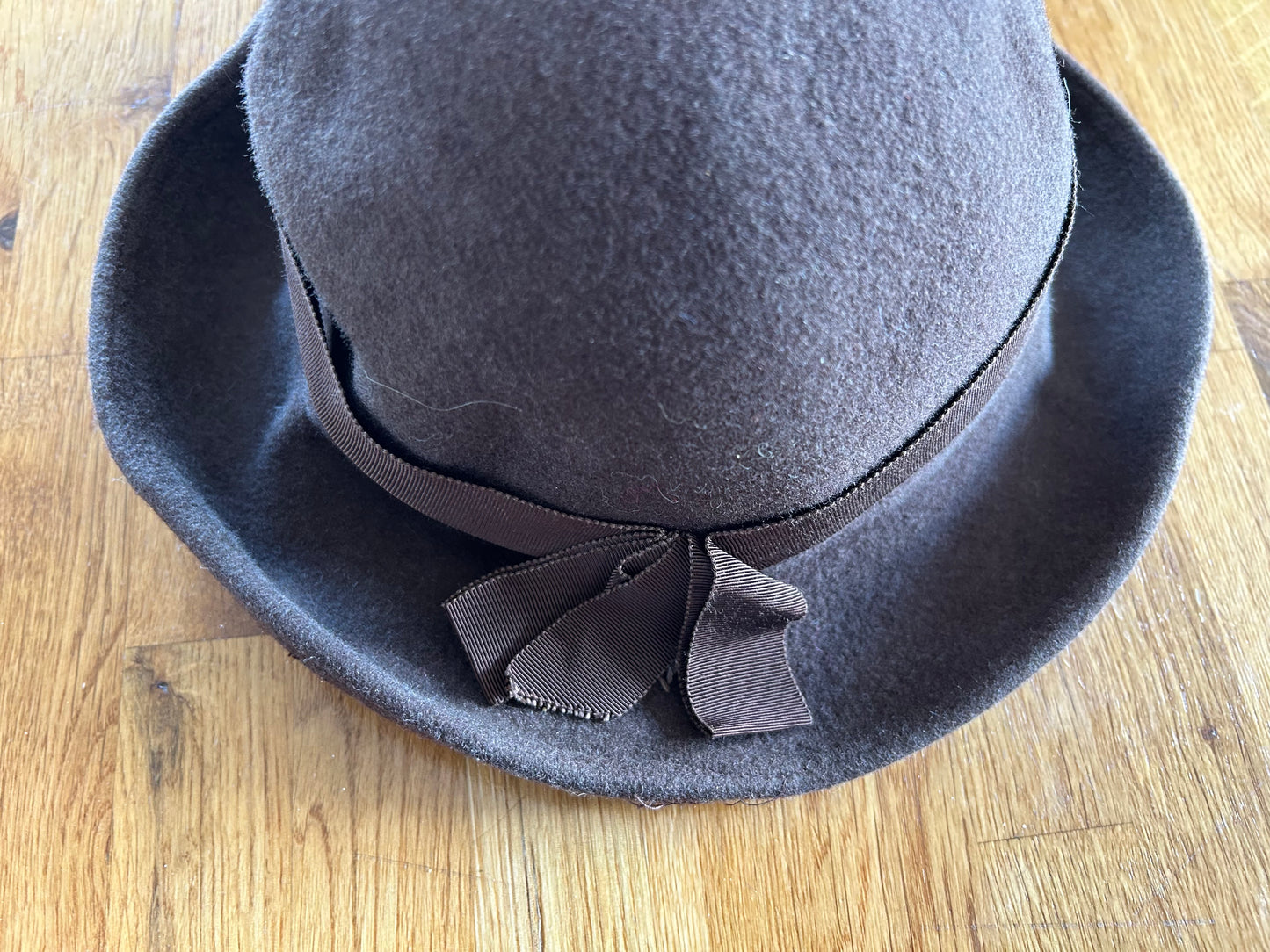Brown hat
