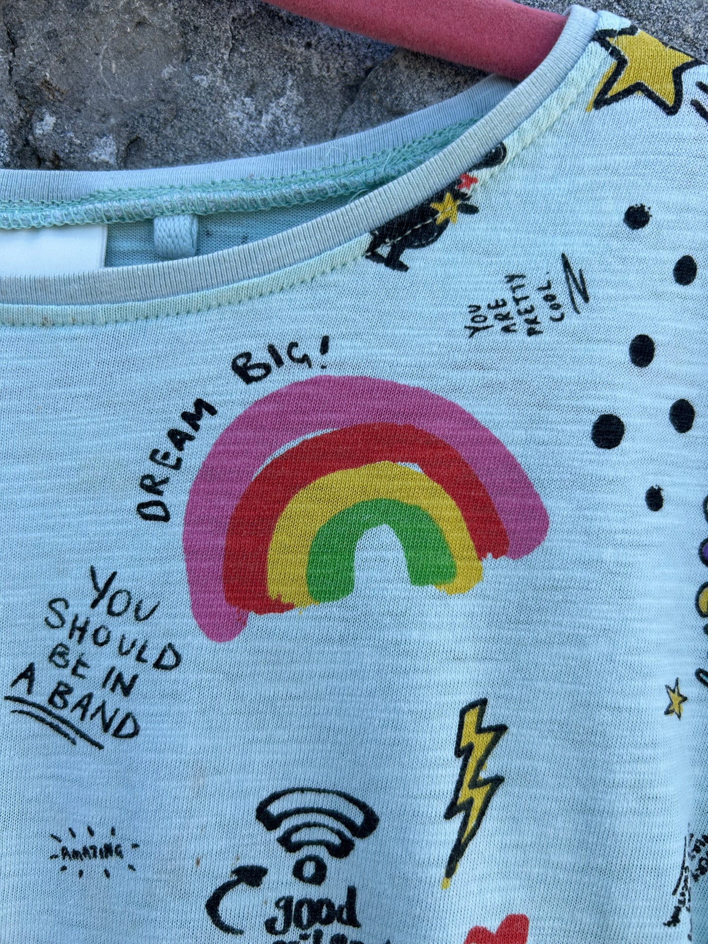 Scribbles&rainbows dress 5-6y (110-116cm)