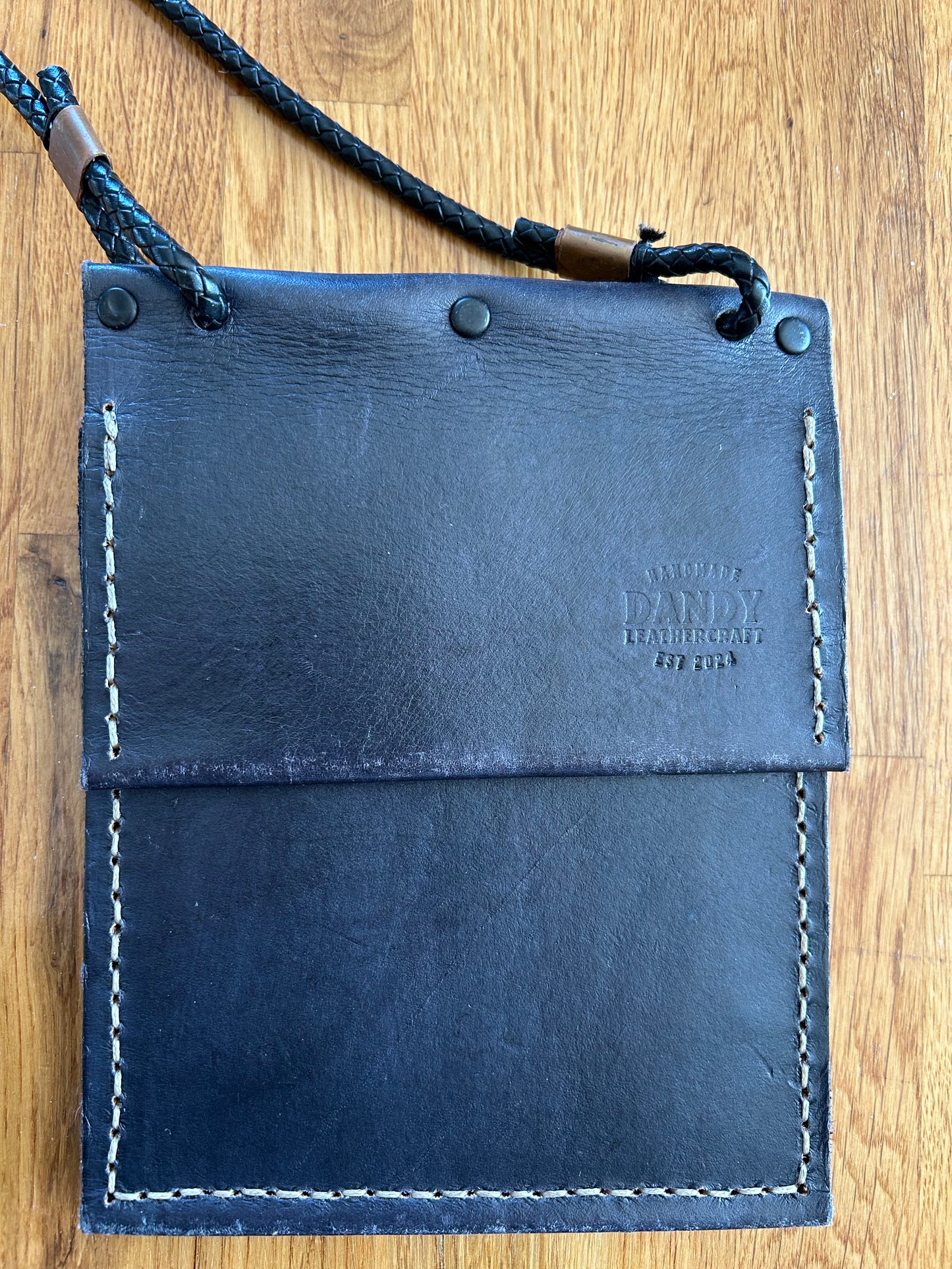 Small leather purse bag