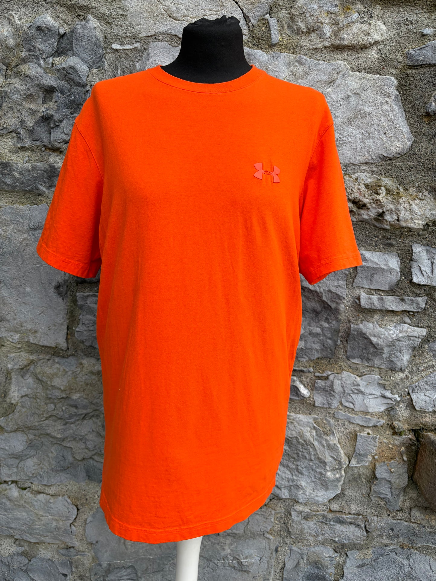 Orange T-shirt  S/M