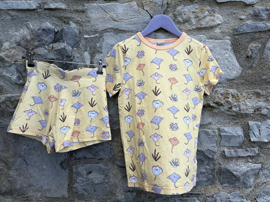 Yellow Salty Stingray pjs  9-10y (134-140cm)