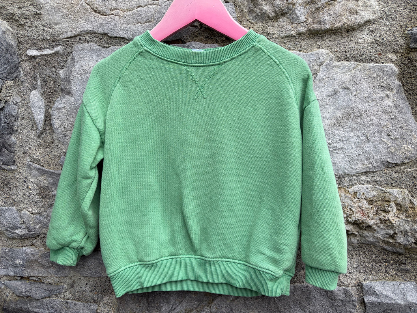 Green sweatshirt  12-18m (80-86cm)