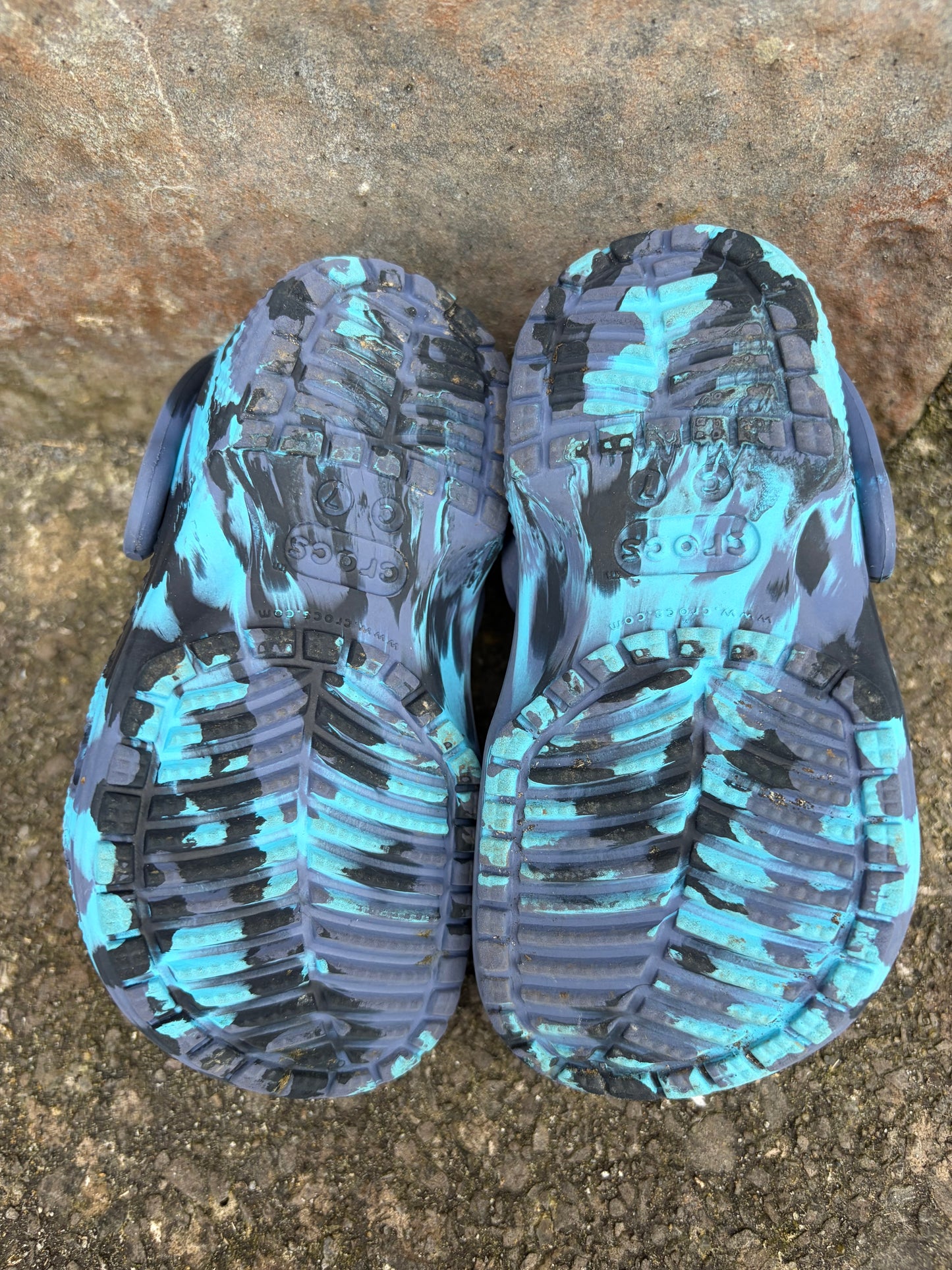 Classic Navy/Multi Marbled Clogs  uk 7 (eu 23-24)