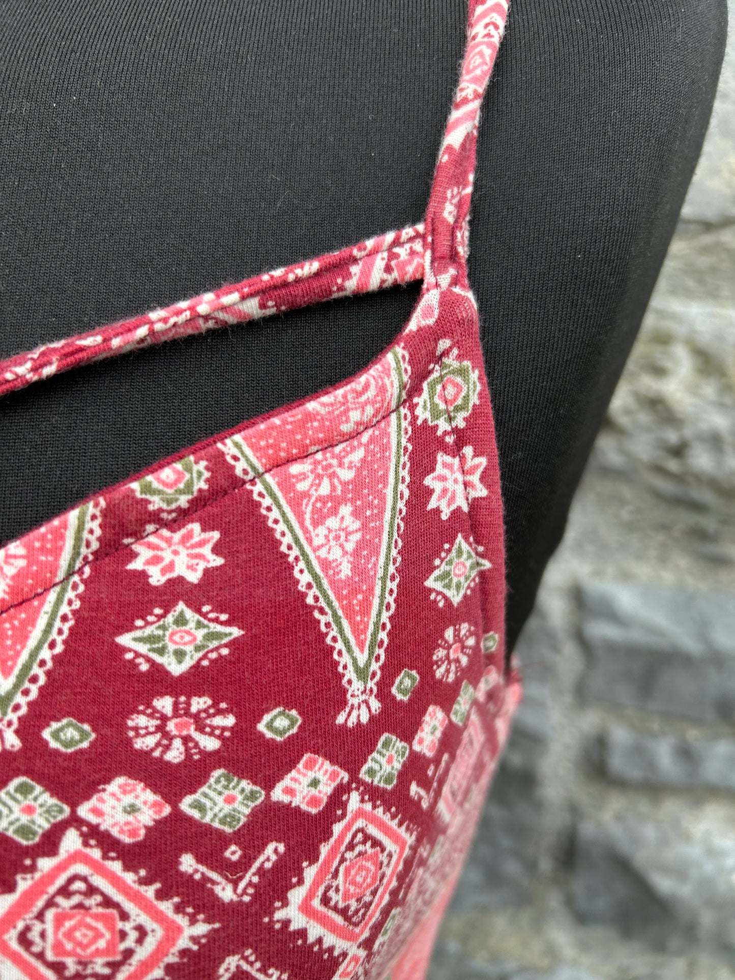 Pink geometric cropped top  uk 10