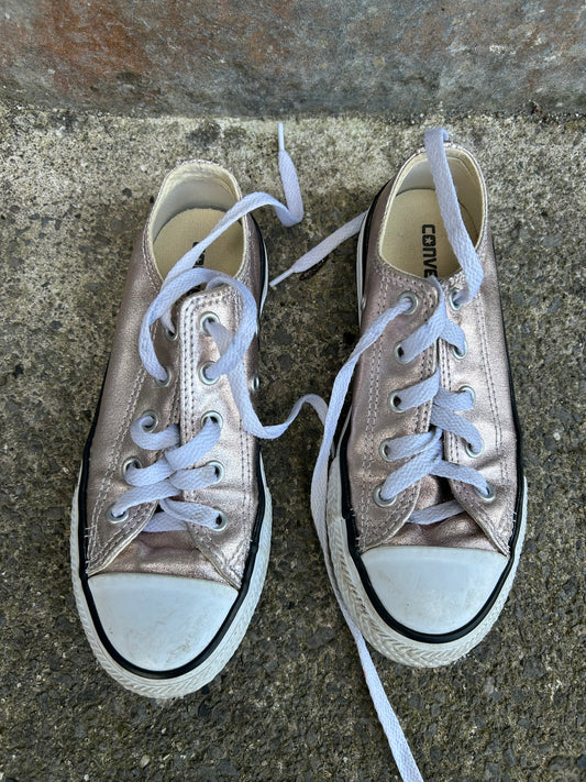Gold converse  uk 13 (eu 31.5)