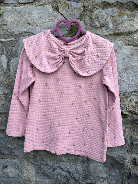Pink top with bow collar  4-5y (104-110cm)