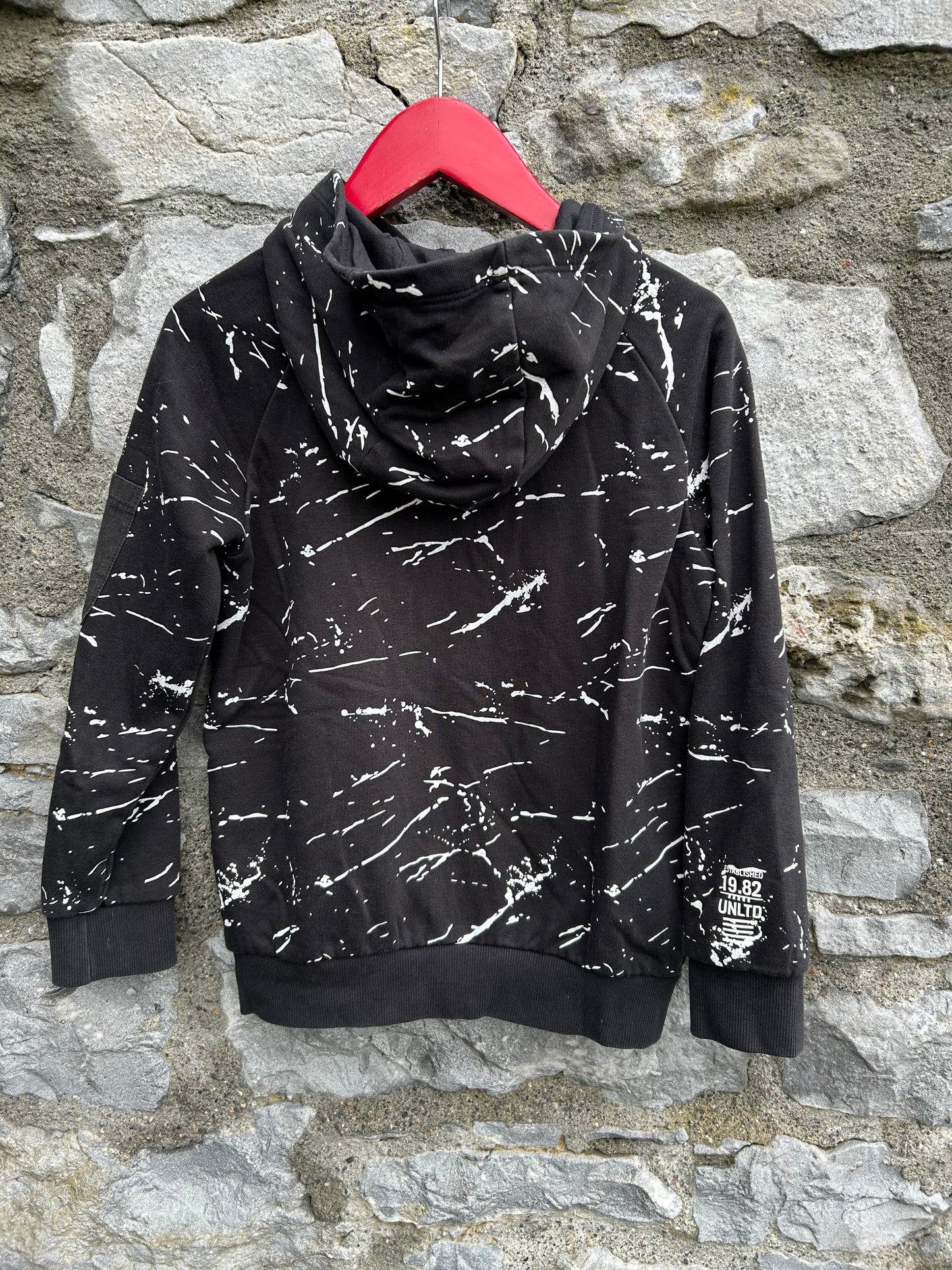 Splashes black hoodie  7-8y (122-128cm)