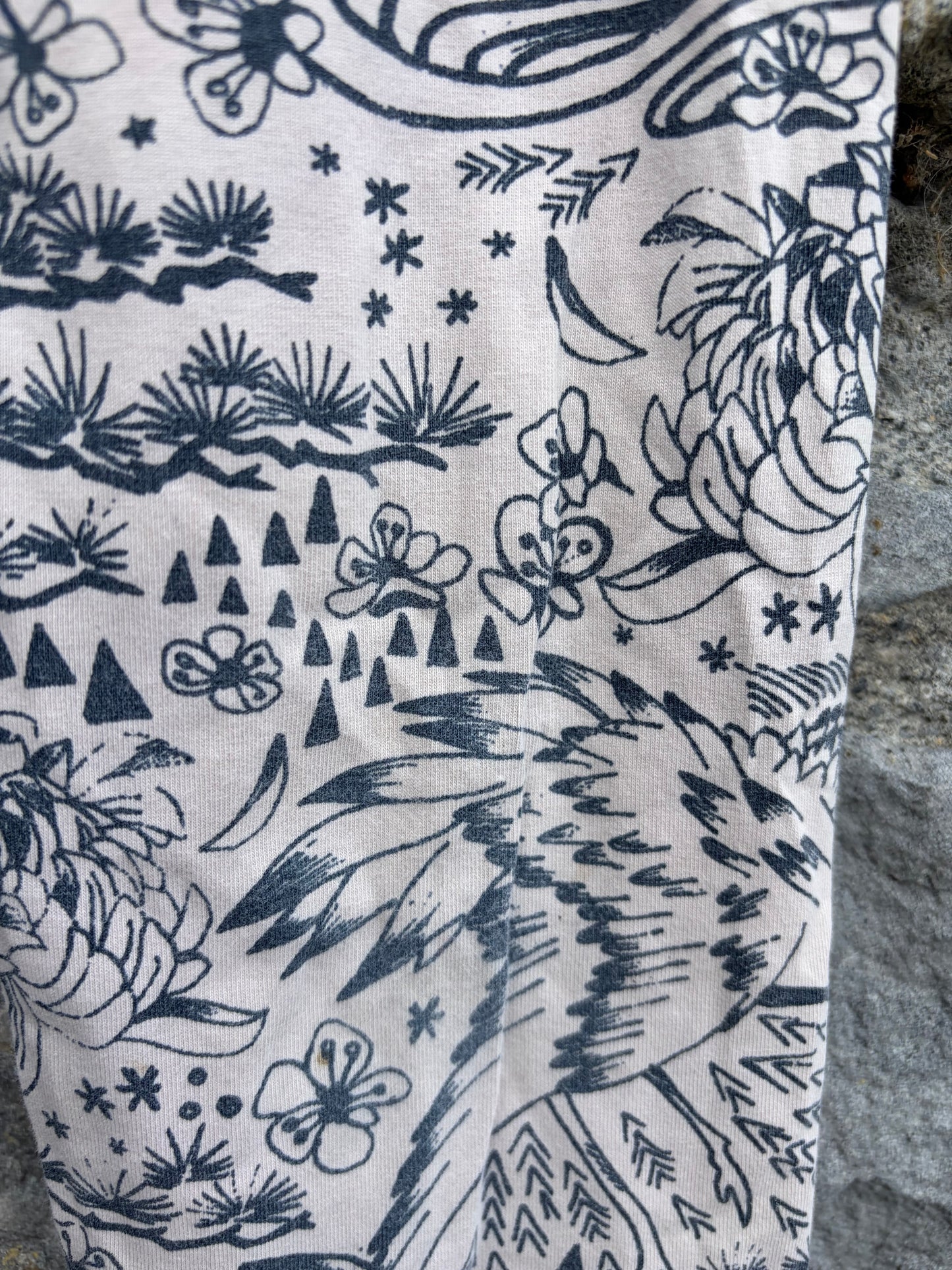Tattoo-style reversible leggings 7-8y (122-128cm)