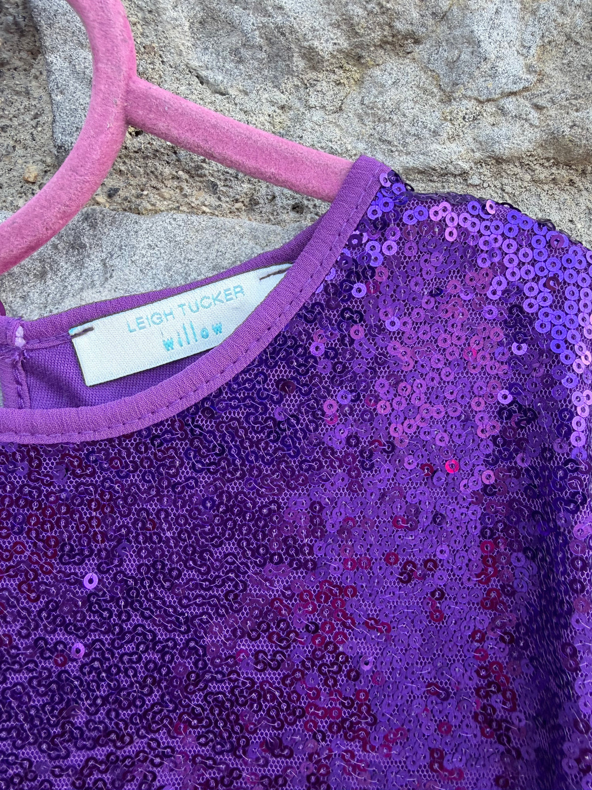 Purple sequin top  9-10y (134-140cm)