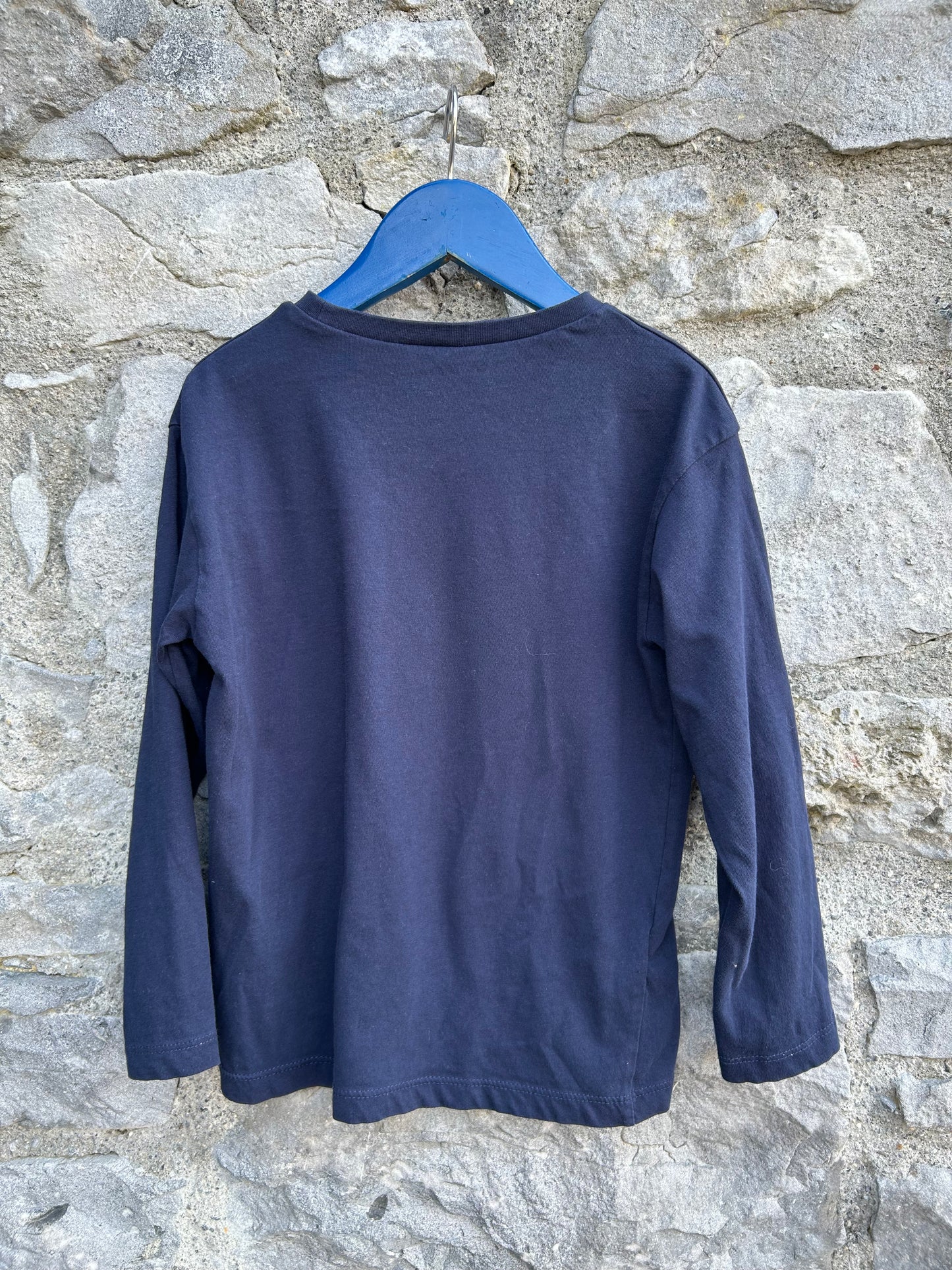 Skate park navy top  5-6y (110-116cm)