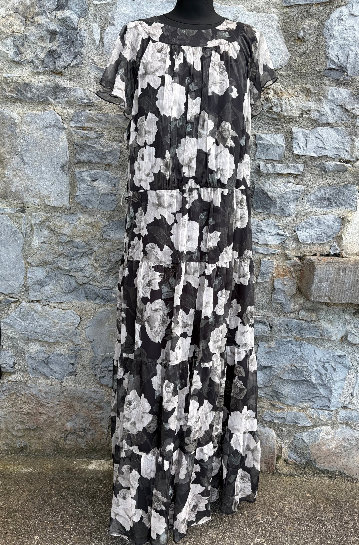Jordine Floral Dress uk 20-22
