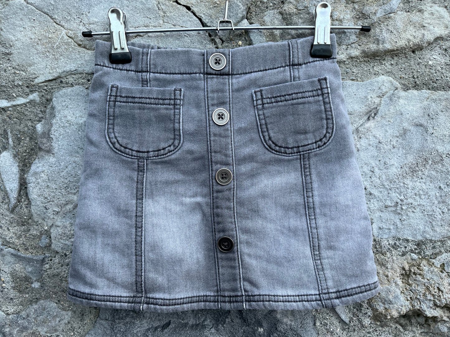 Grey denim skirt 3-4y (98-104cm)