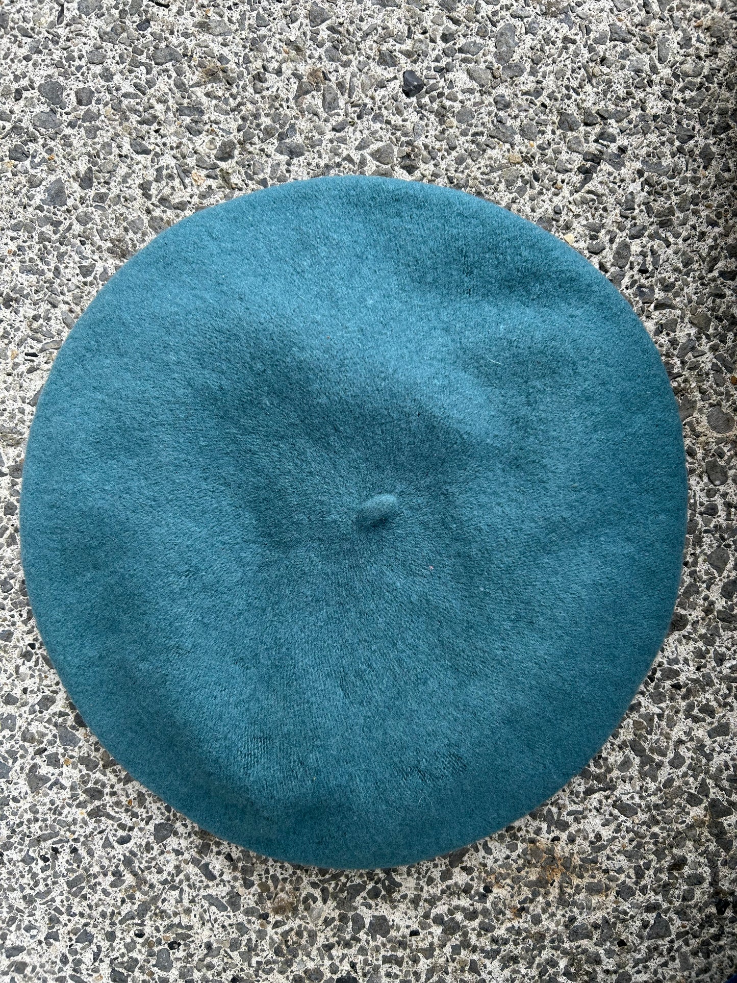 Teal beret