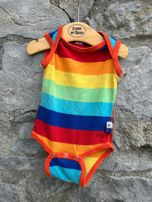 Rainbow stripes vest 6m (68cm)