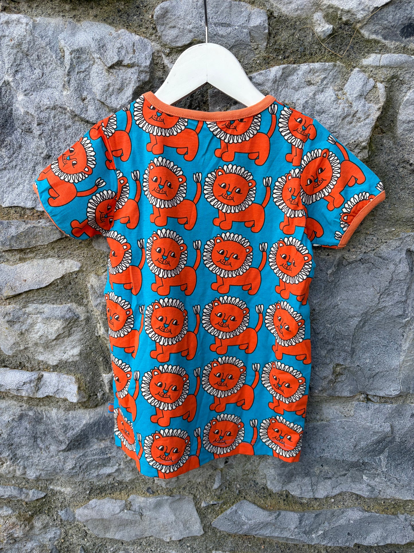 Lions blue T-shirt 4-5y (104-110cm)