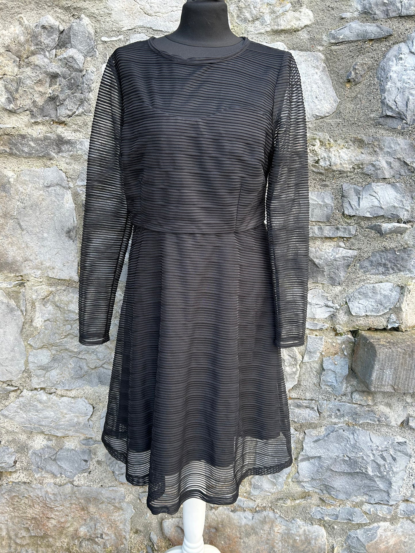 Black dress uk 12