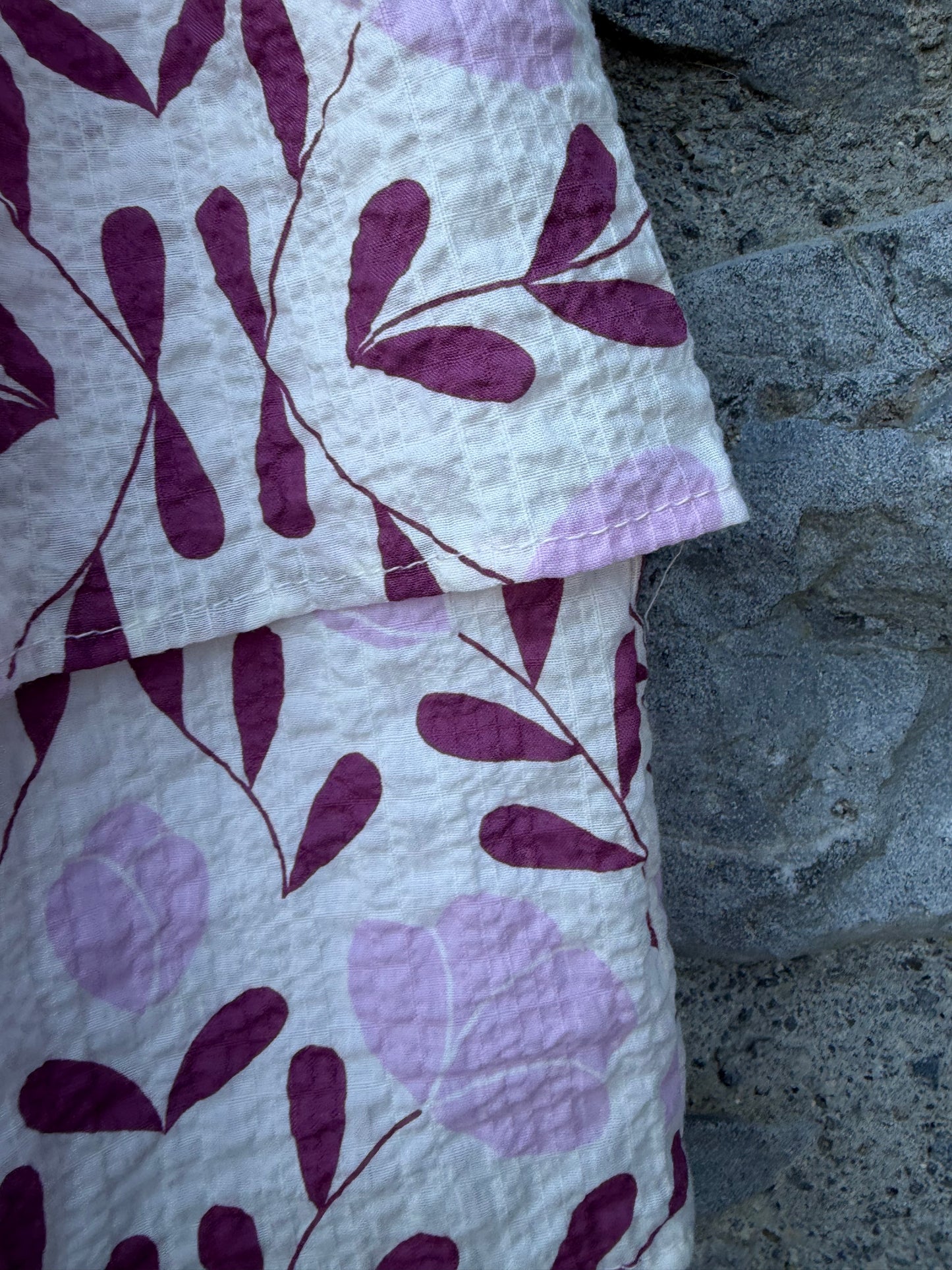 Pink leaves&flowers flared skirt  9-10y (134-140cm)