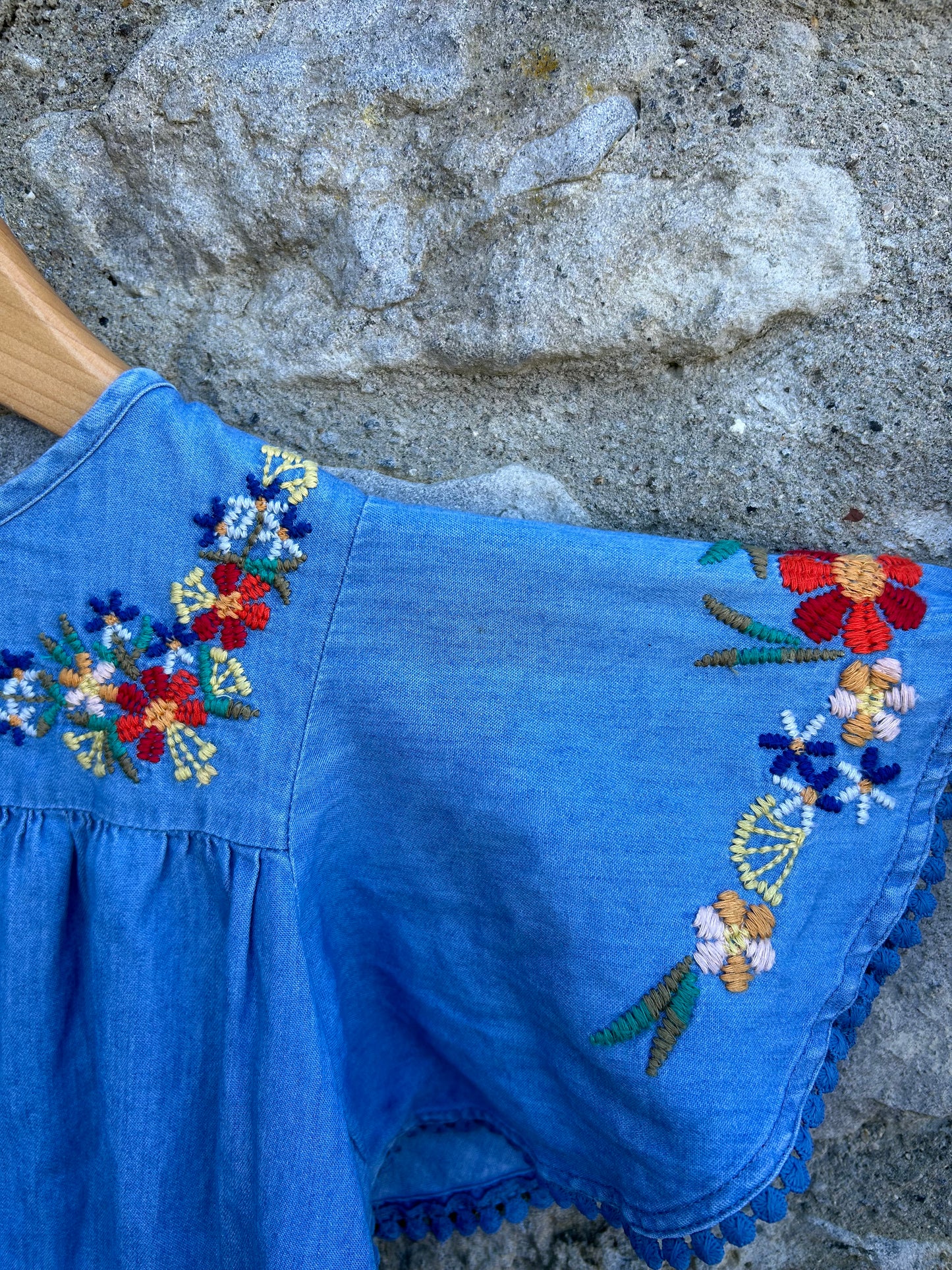 Denim embroidered dress  18-24m (86-92cm)