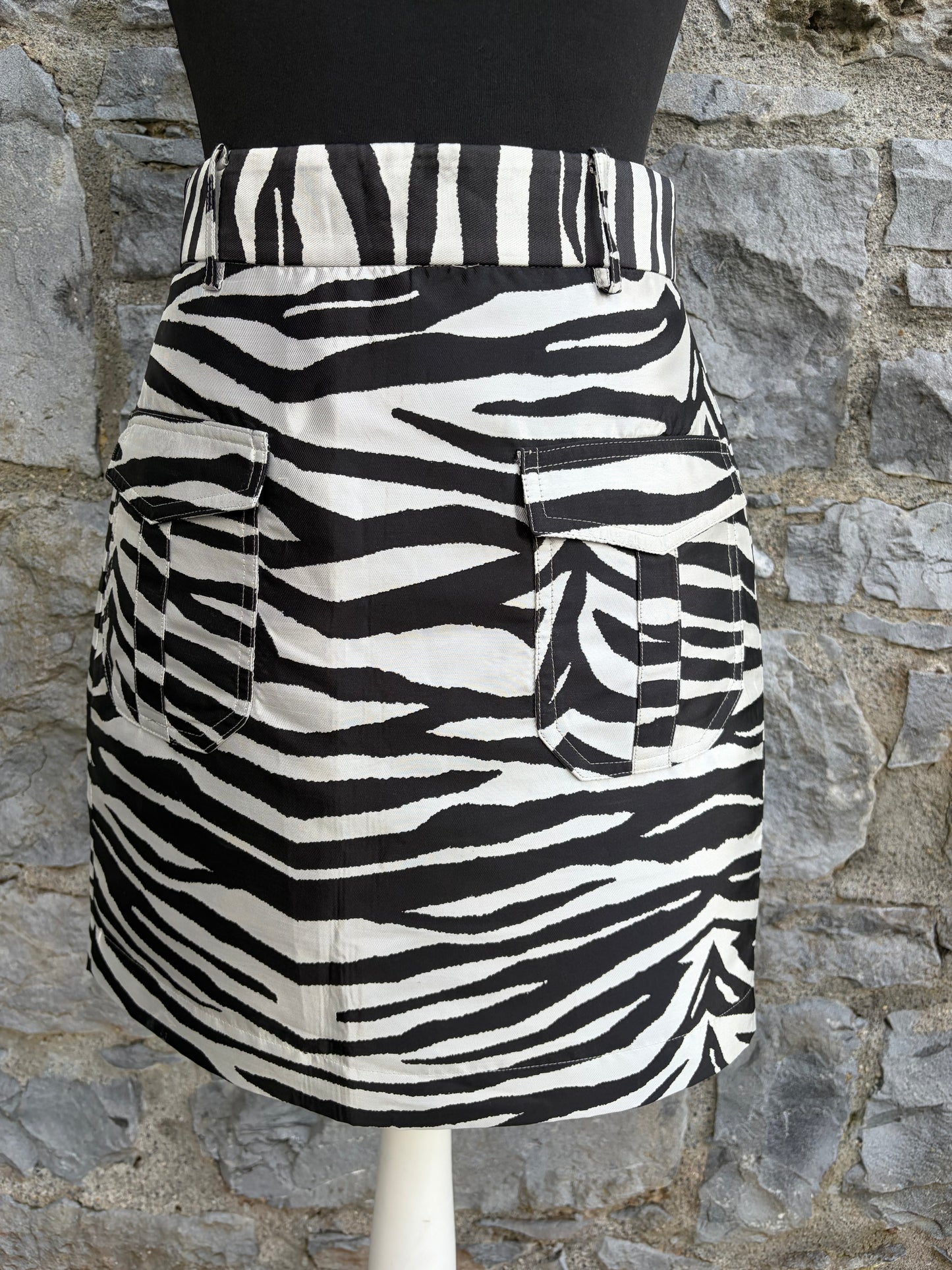 Jacquard Short zebra skirt uk 6-8