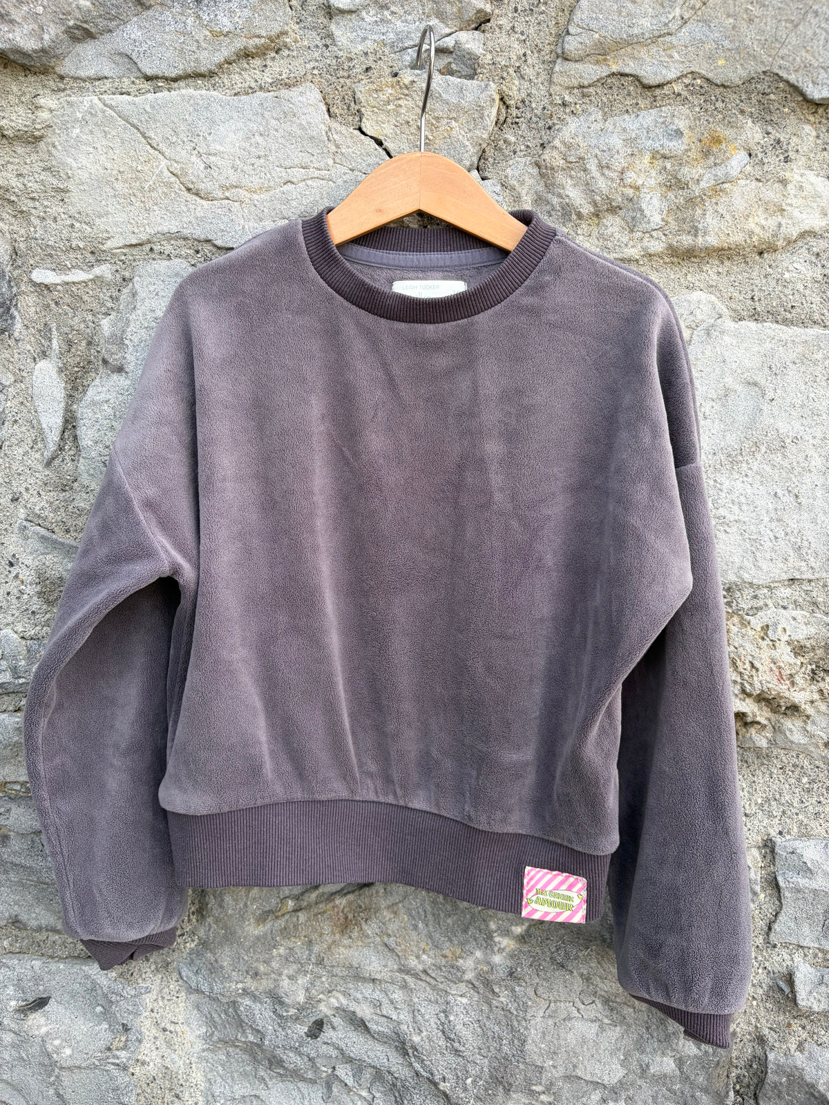 Grey velvet sweatshirt  7-8y (122-128cm)