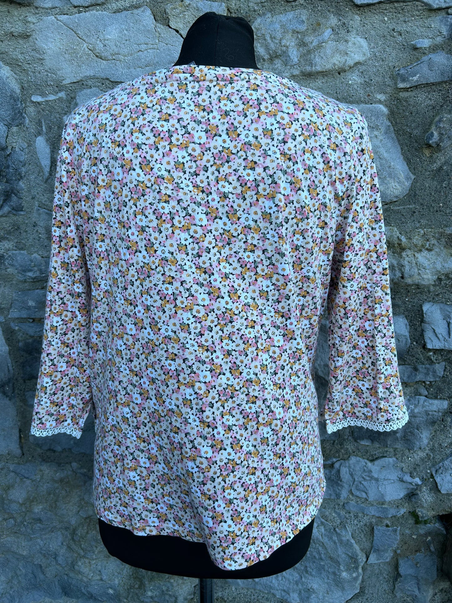 Pink floral top uk 12-14