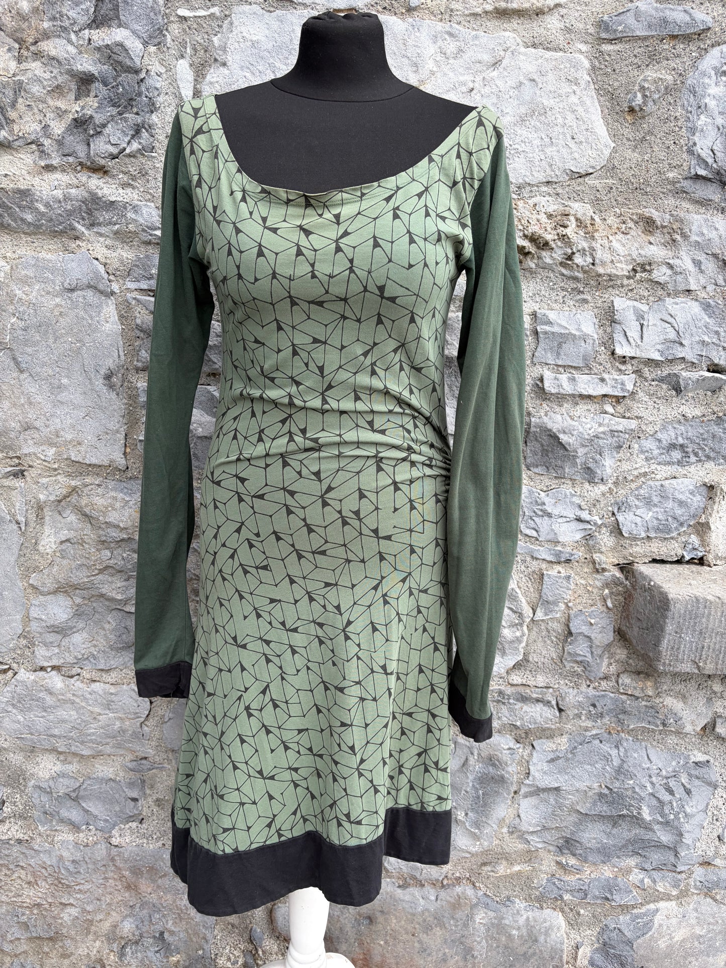 Green geometric dress uk 8-10
