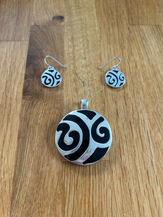 Abstract Pendant&earrings