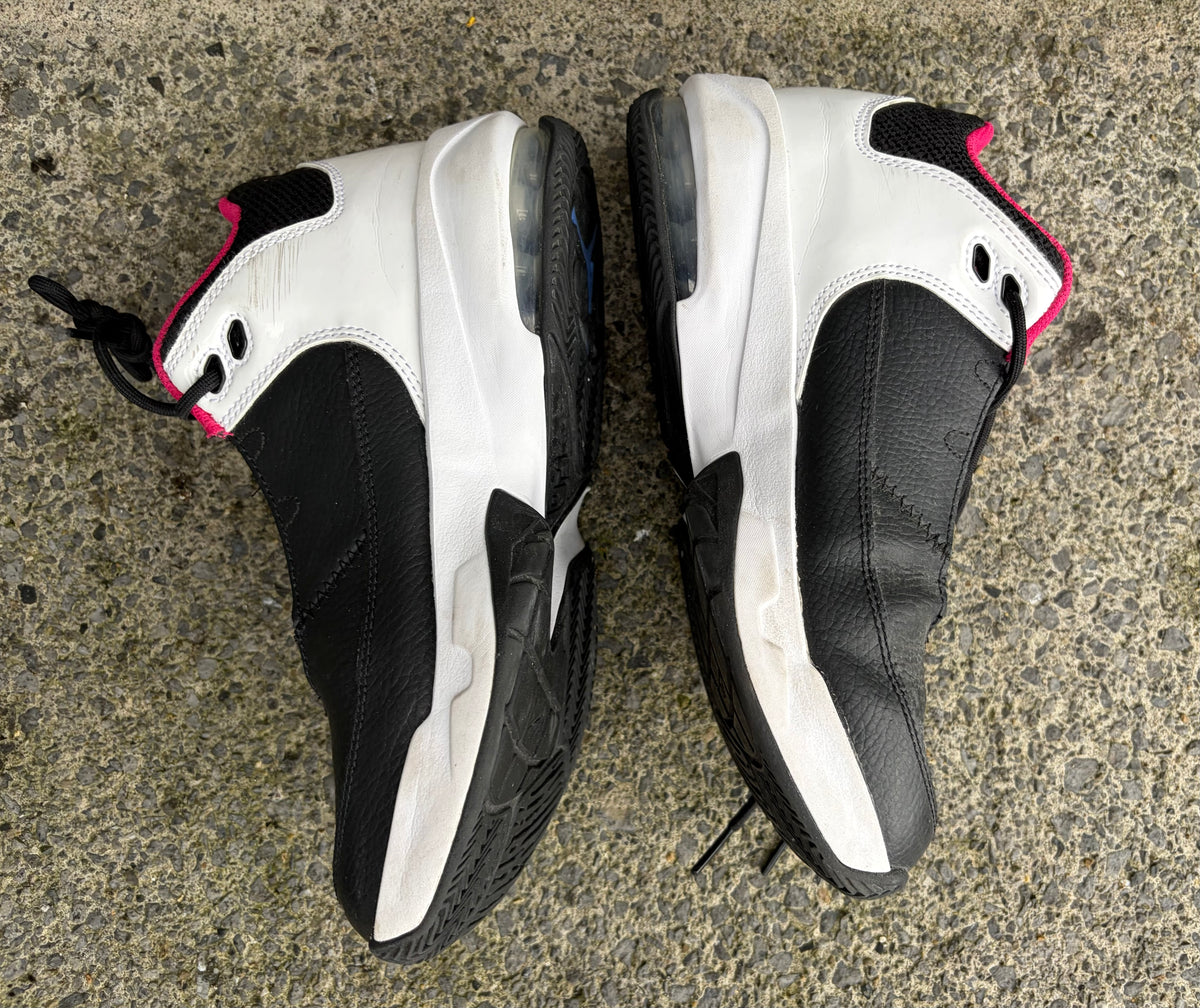 Jordan Max Aura 3 black&white with pink sneakers  uk 5 (eu 38)