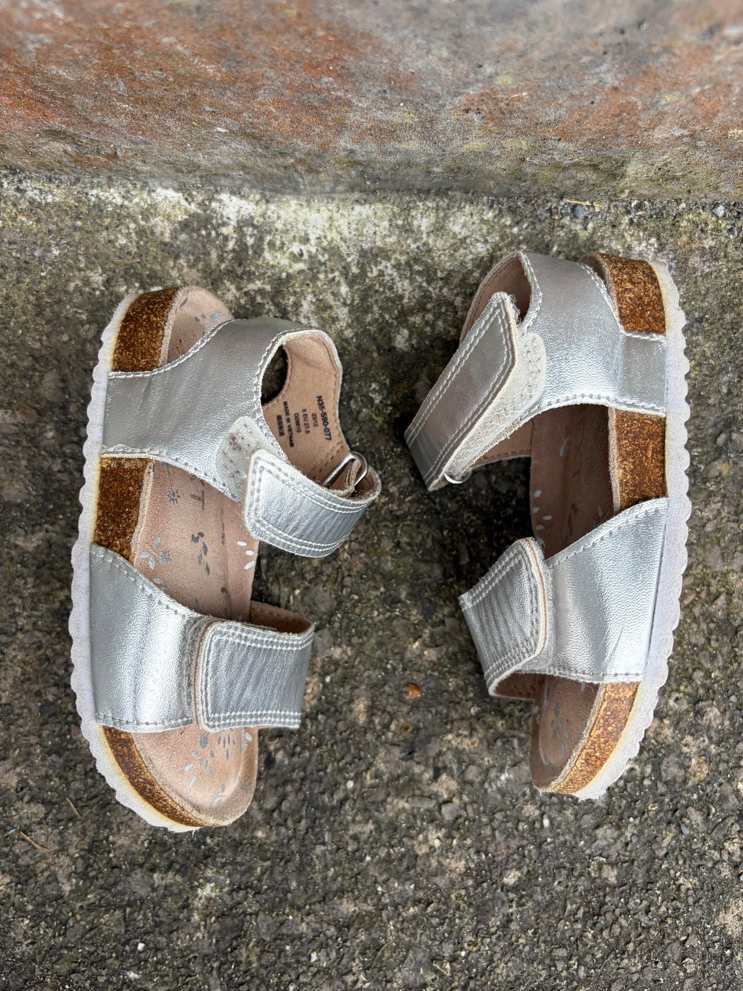 Silver sandals  uk 5 (eu 21.5)