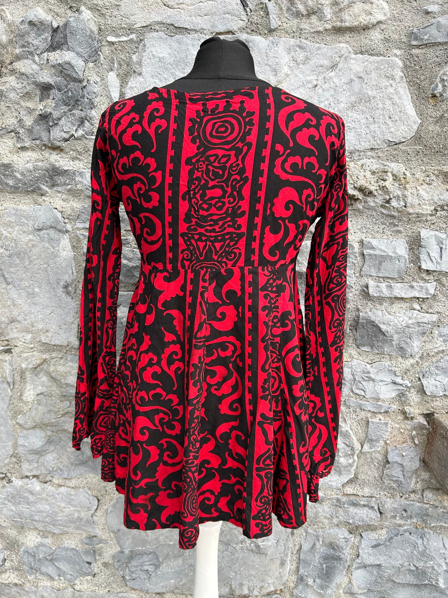 90s red&black tunic uk 8-10