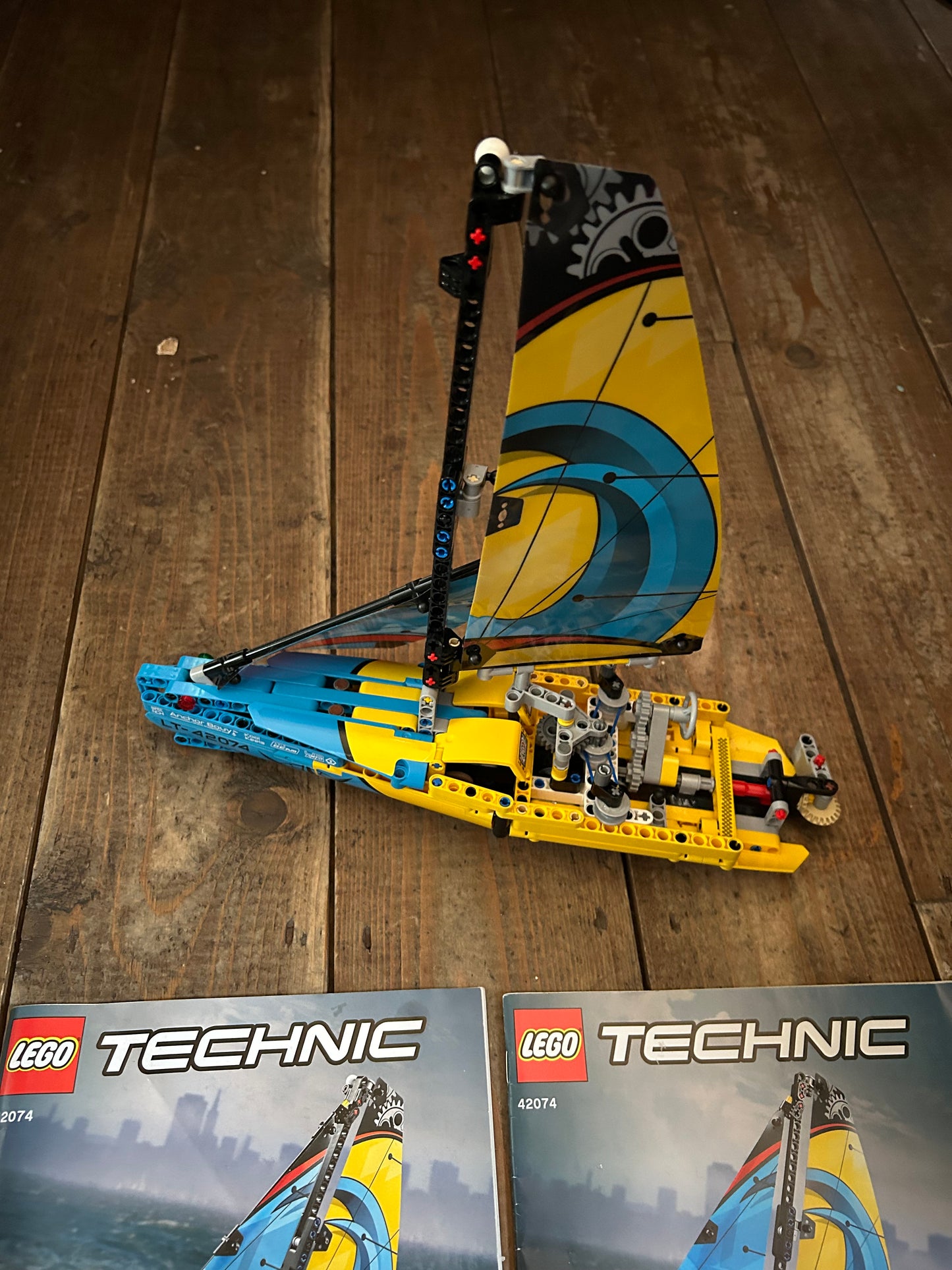 Technic Lego Racing yacht  42074