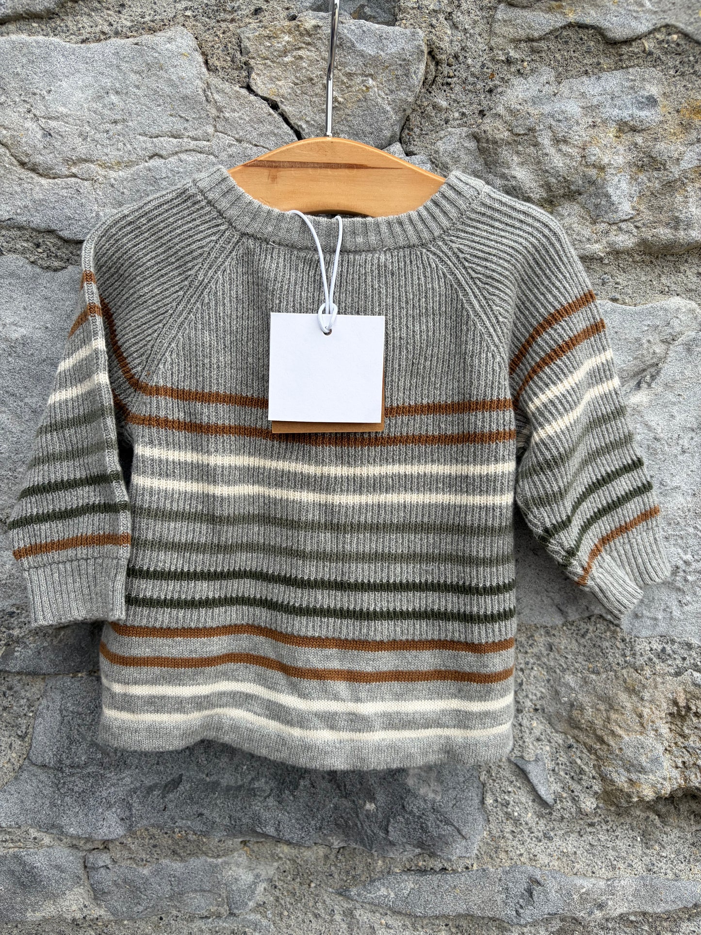 Grey stripy jumper  0-1m (50-56cm)