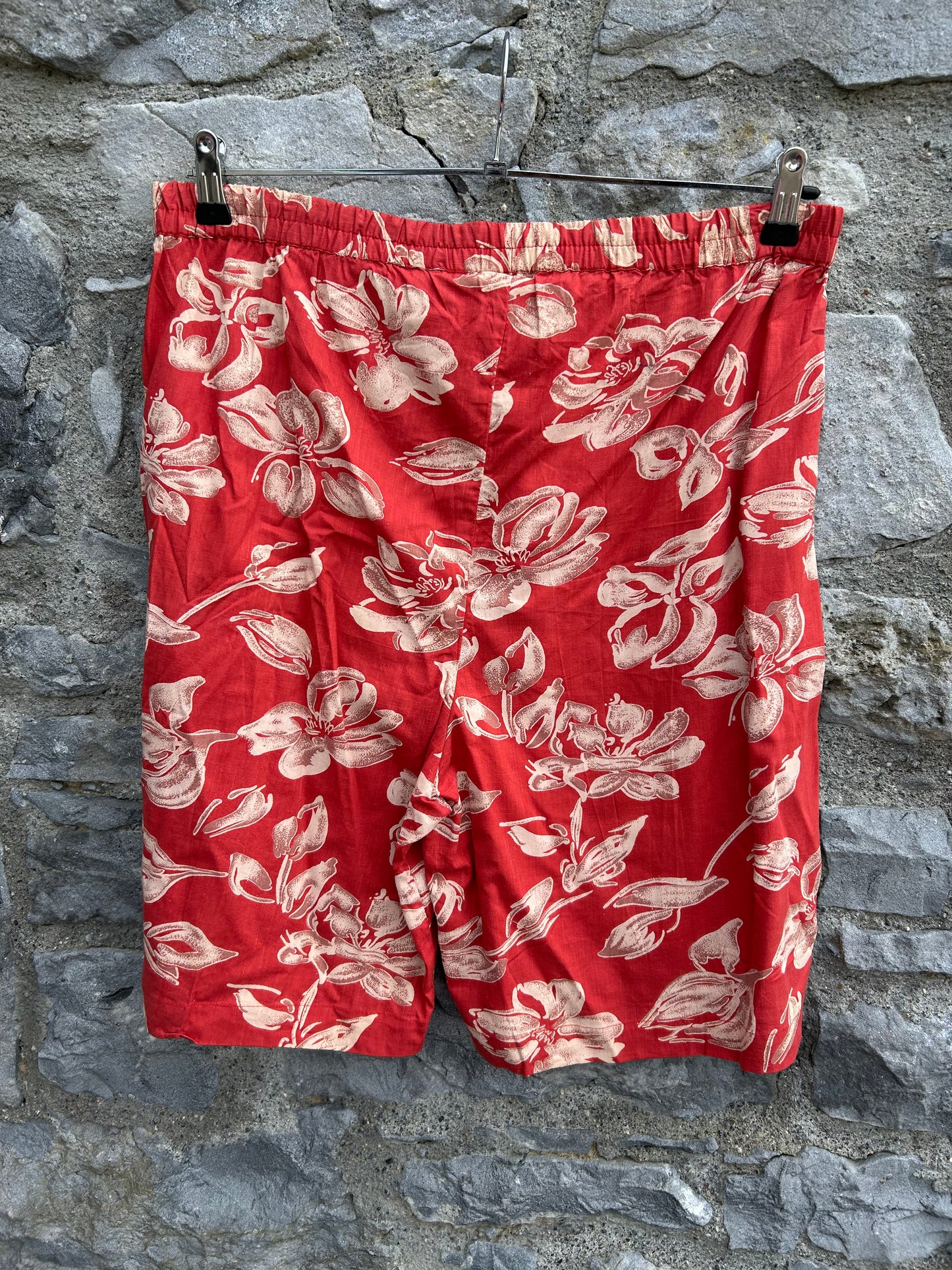 90s leaves maroon shorts uk 16-18