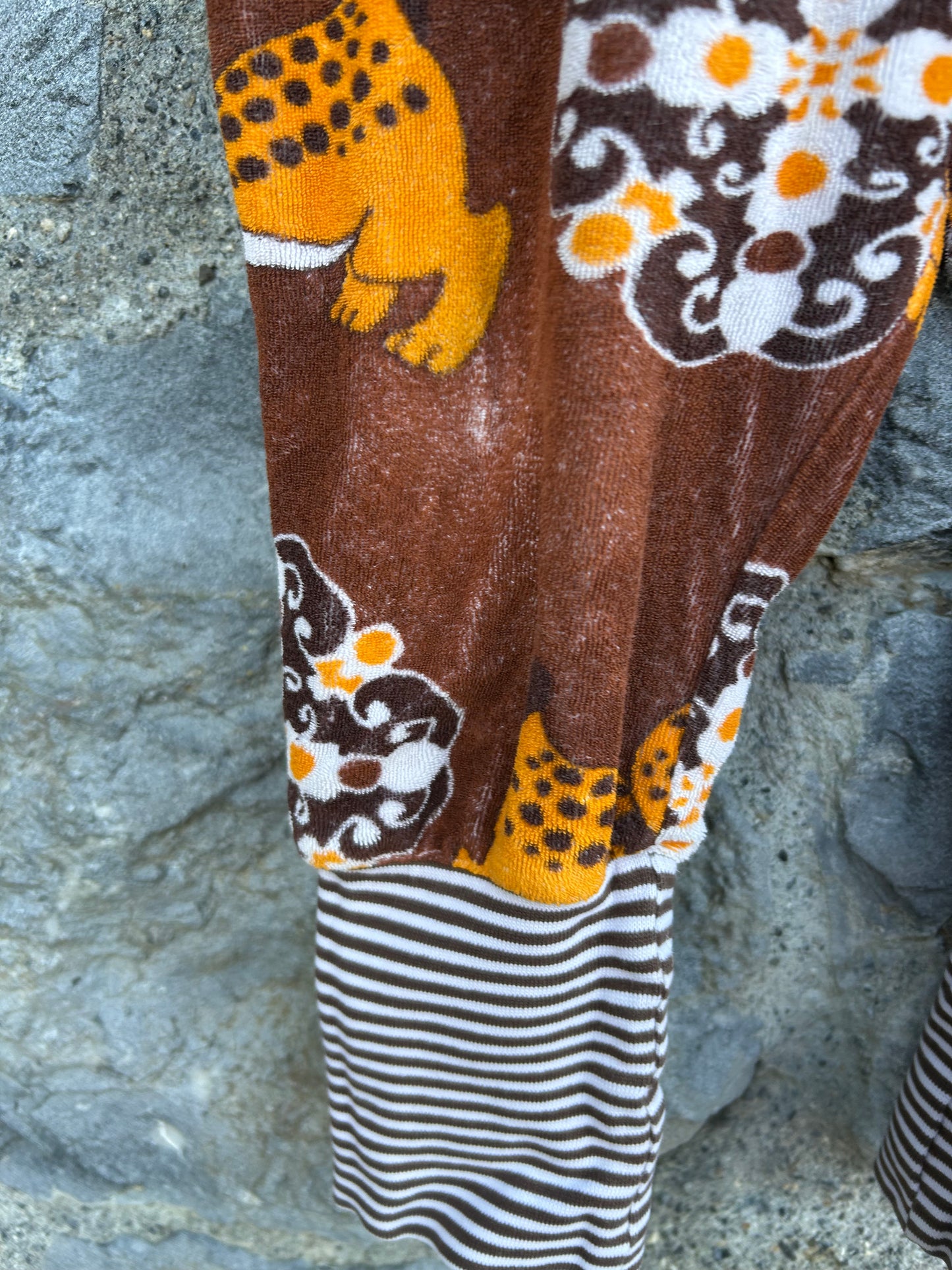 Lynx brown velour onesie 4-5y (104-110cm)