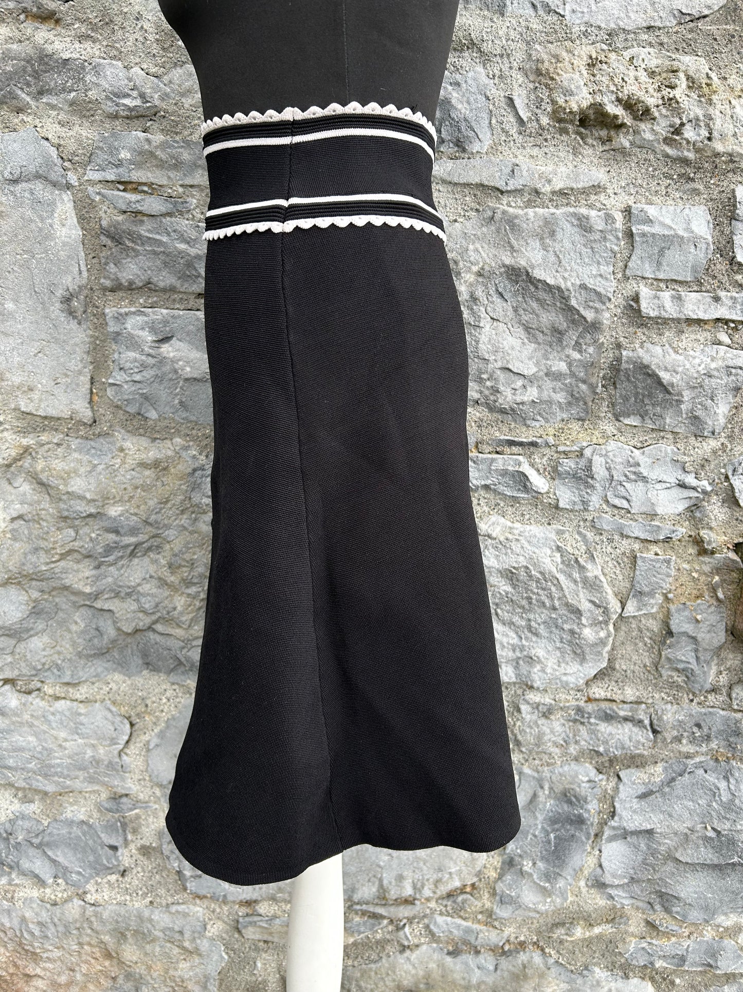 Black skirt uk 6-8