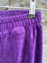 Load image into Gallery viewer, Purple velour pants 7-8y (122-128cm)
