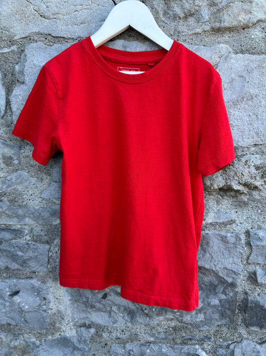 Red T-shirt  5-6y (110-116cm)