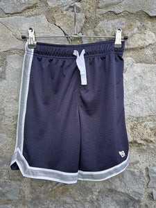 Navy shorts  7y (122cm)