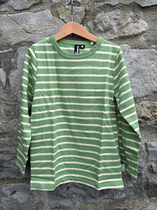 Green stripy top  6-7y (116-122cm)