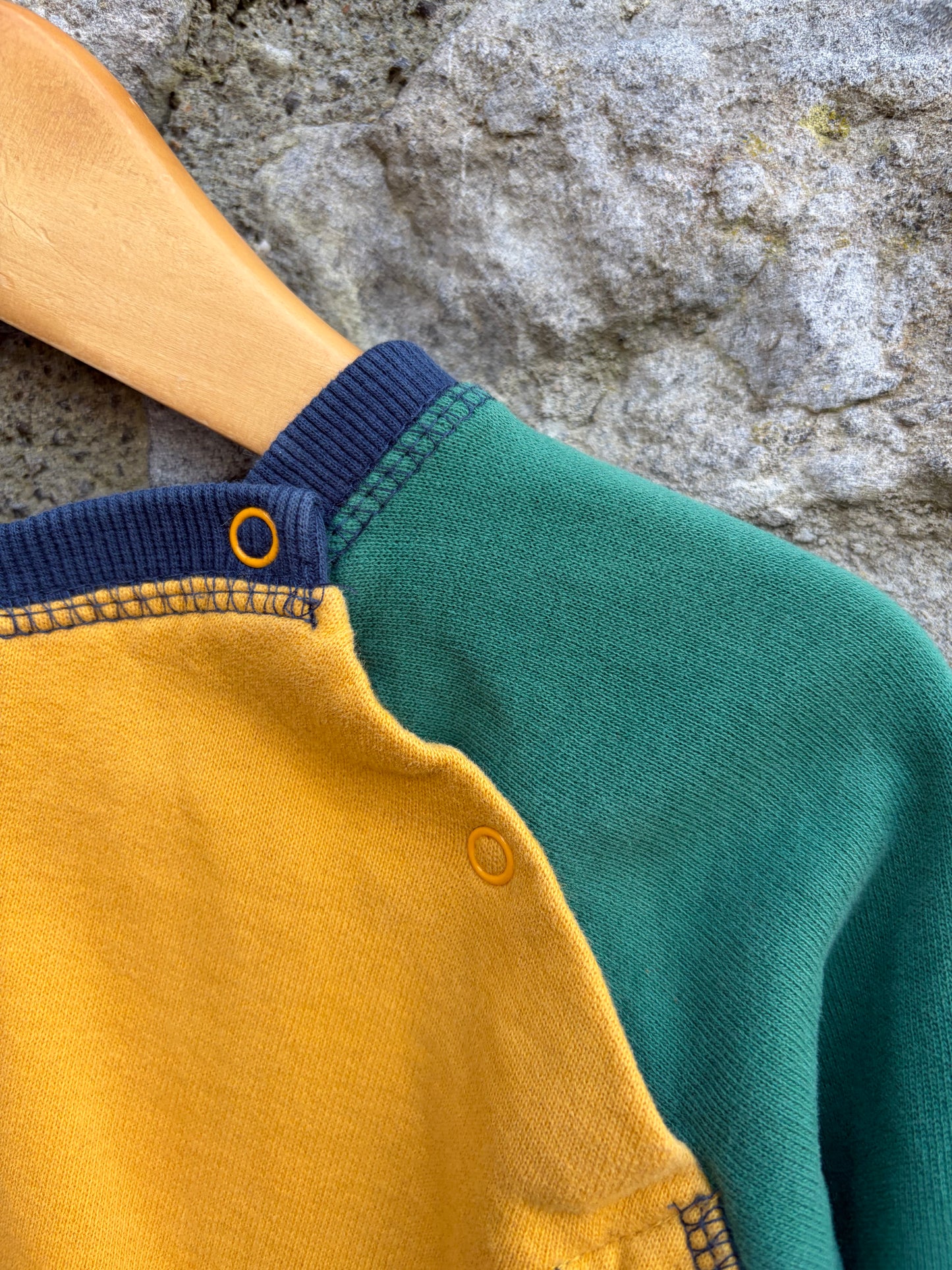 Colourful sweatshirt  18-24m (86-92cm)