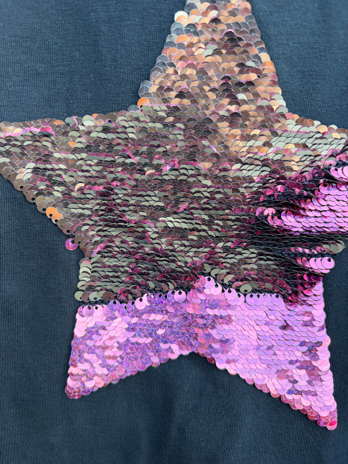 Sequin star navy top  7-8y (122-128cm)