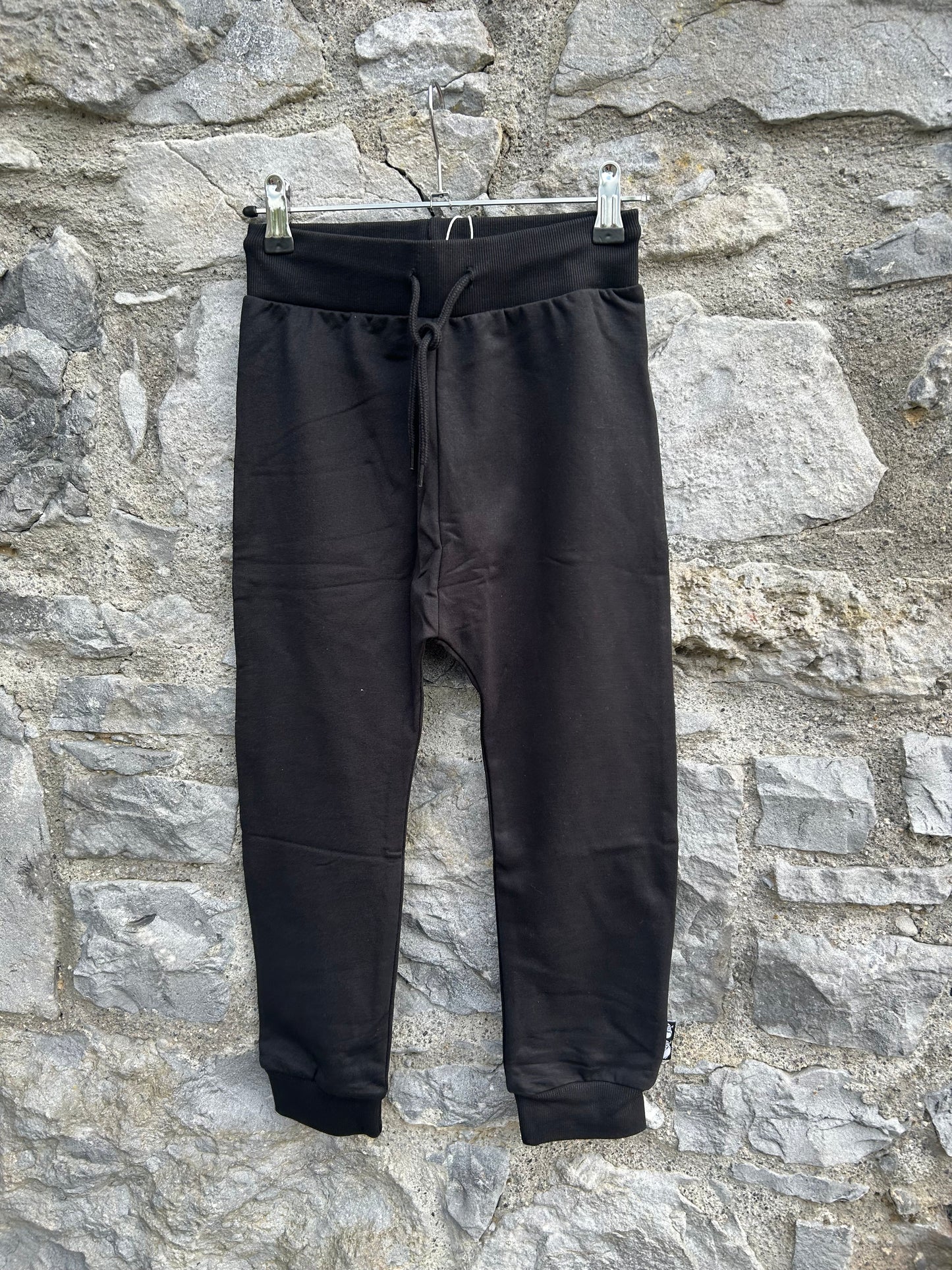 Black joggers  7y (122cm)
